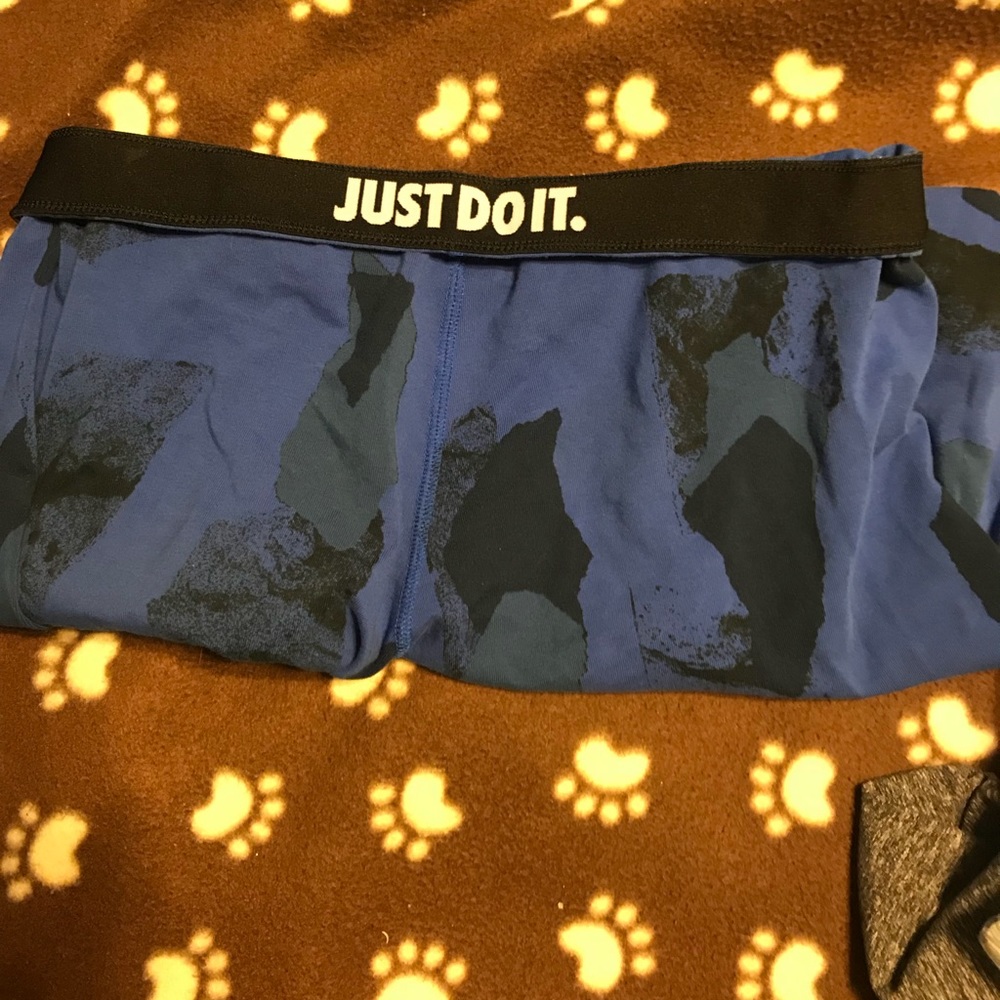 Nike leggings